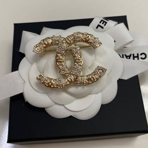 🔥Chanel Brooch🔥